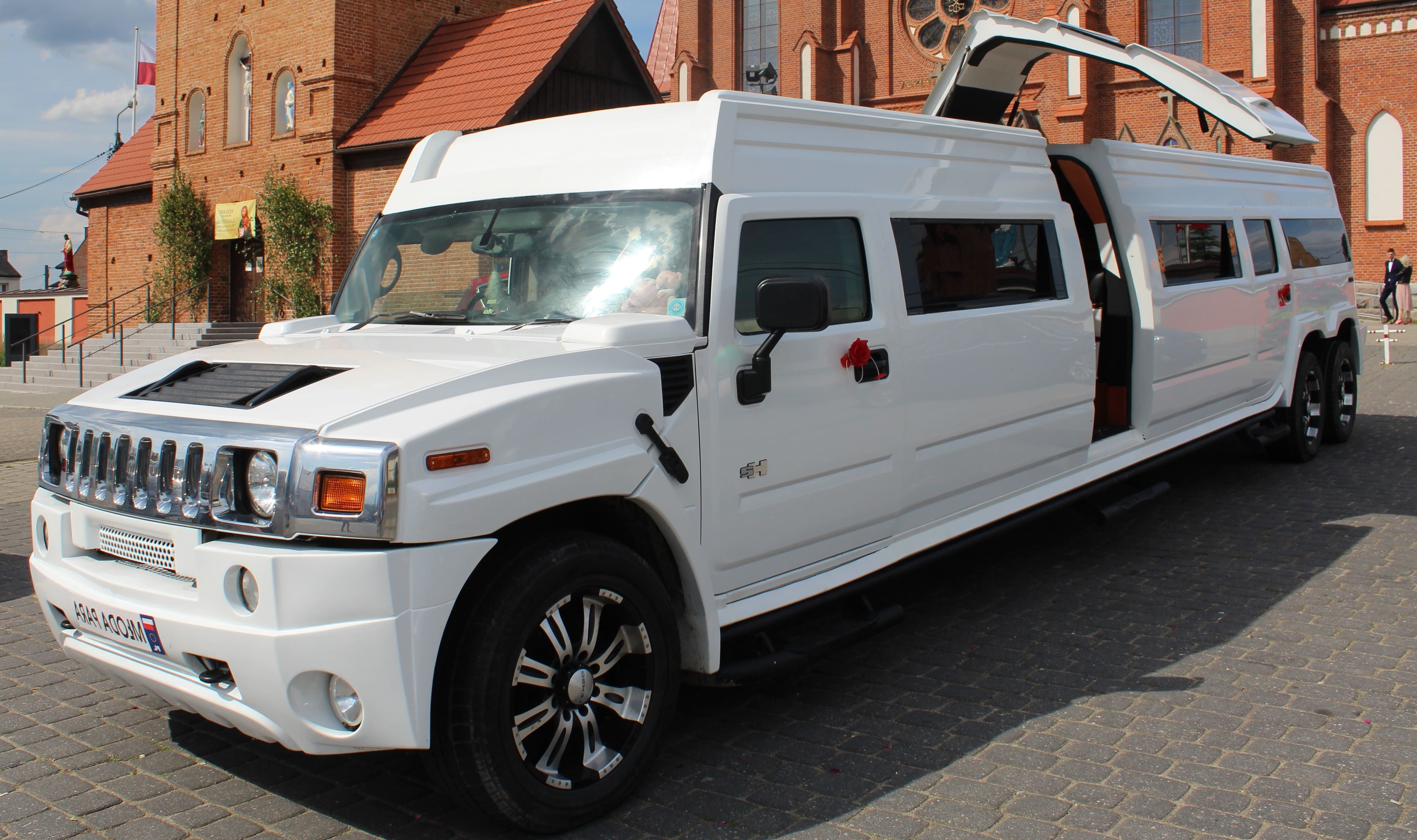 Limuzyna Hummer